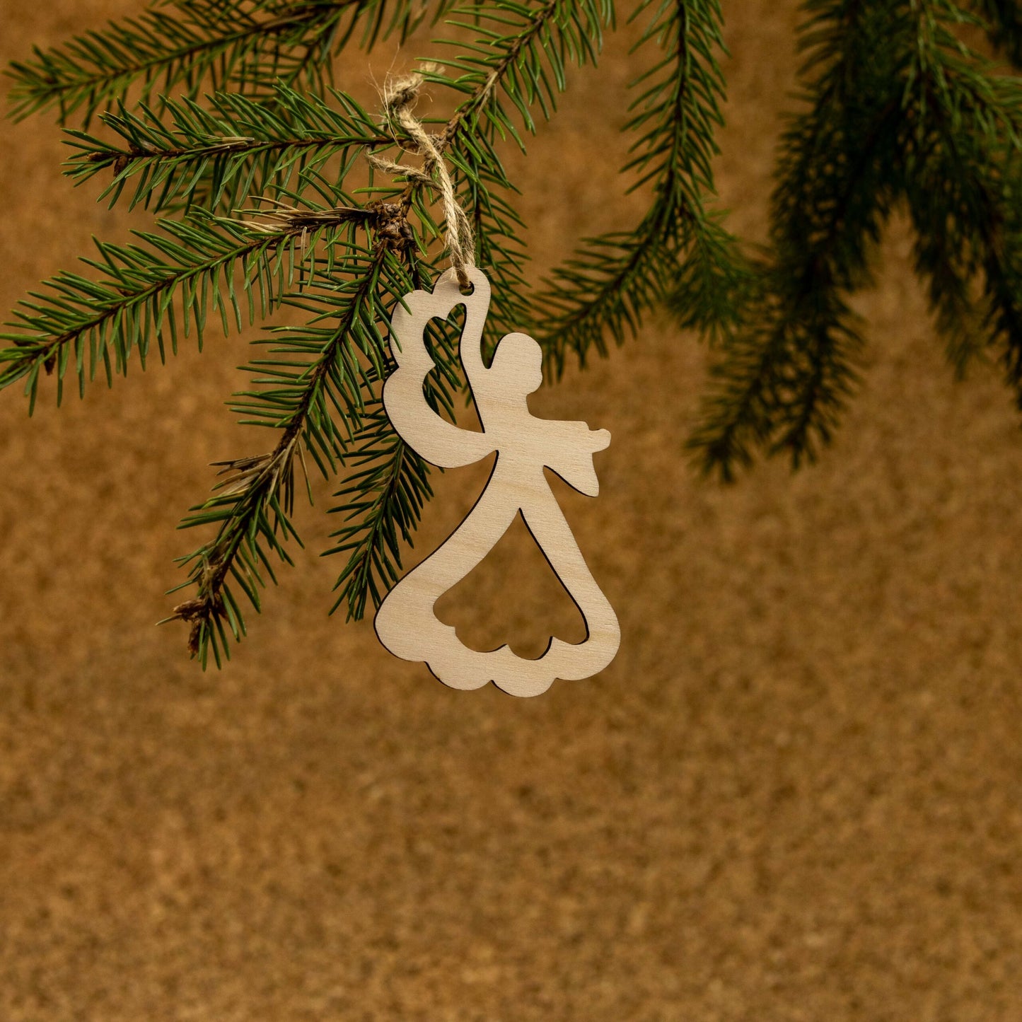 Enkeli -kuusenkoriste