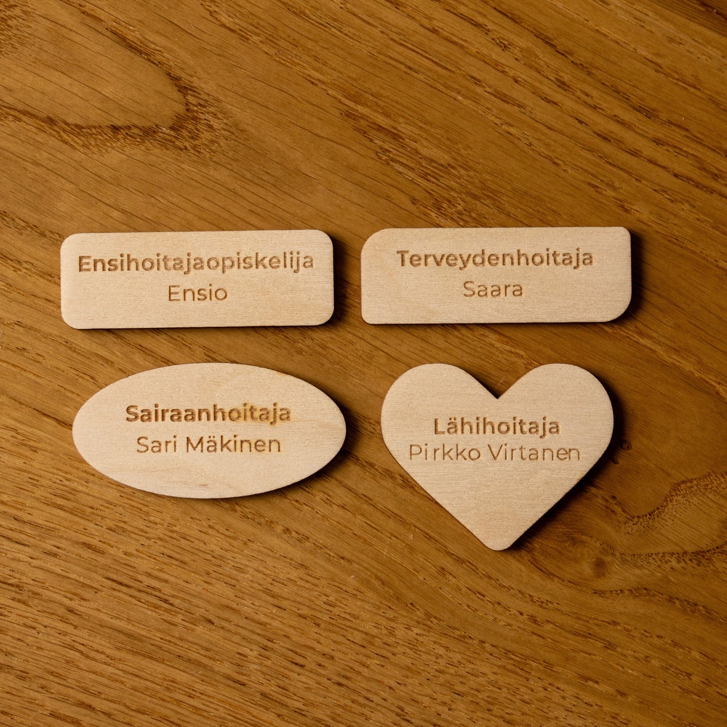Puiset nimineulamallit