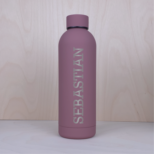 500ml Termospullo omalla tekstillä (10 eri väriä)