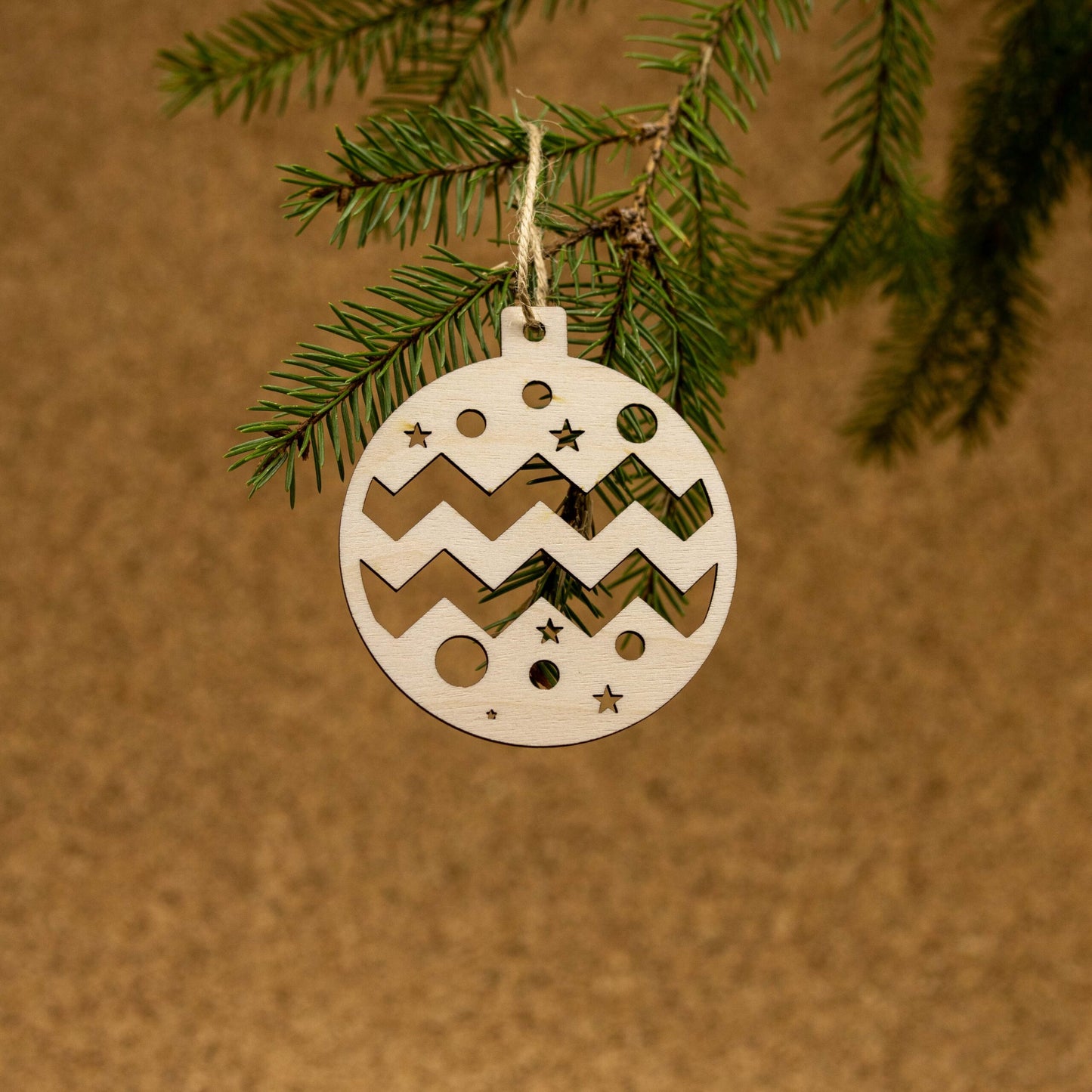 Joulupallo -kuusenkoriste