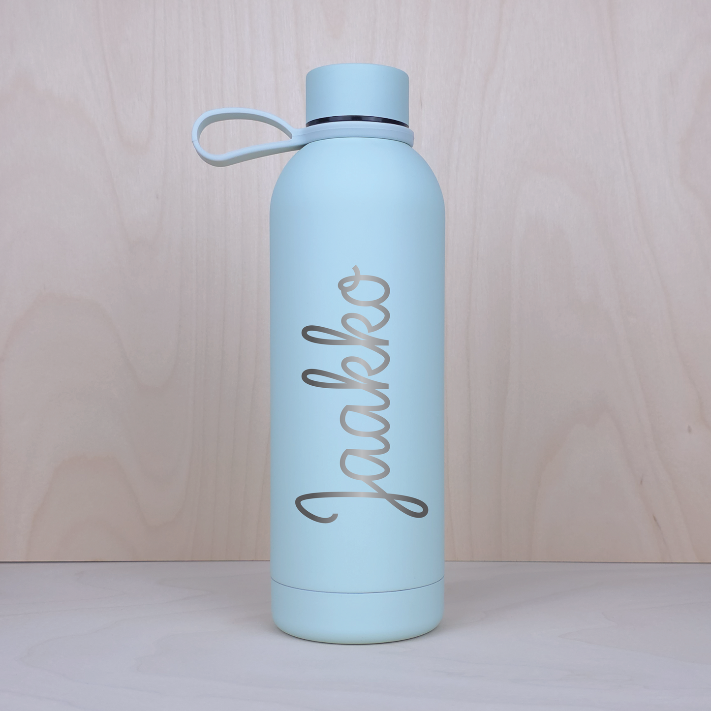 500ml Termospullo omalla tekstillä (10 eri väriä)