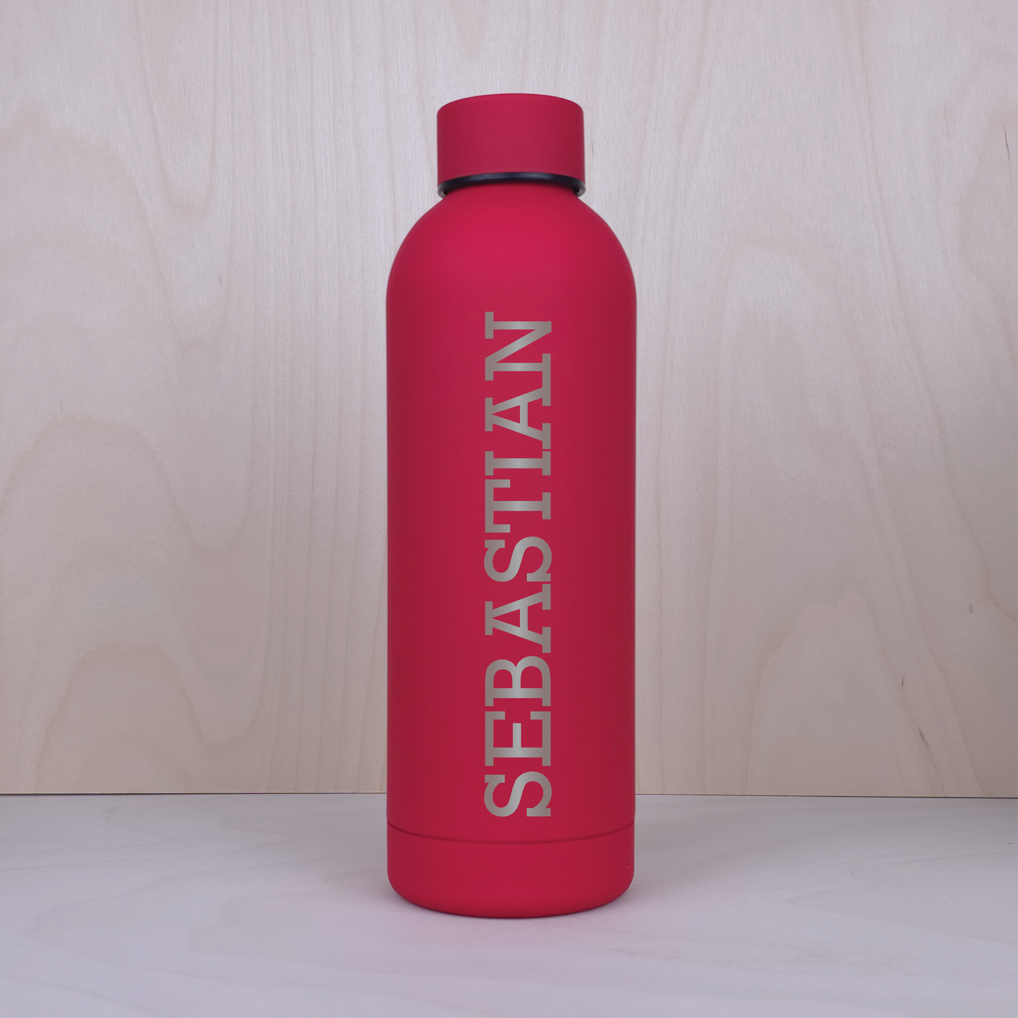 500ml Termospullo omalla tekstillä (10 eri väriä)