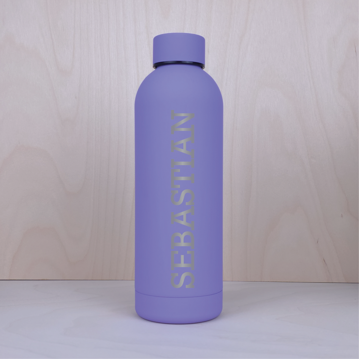 500ml Termospullo omalla tekstillä (10 eri väriä)